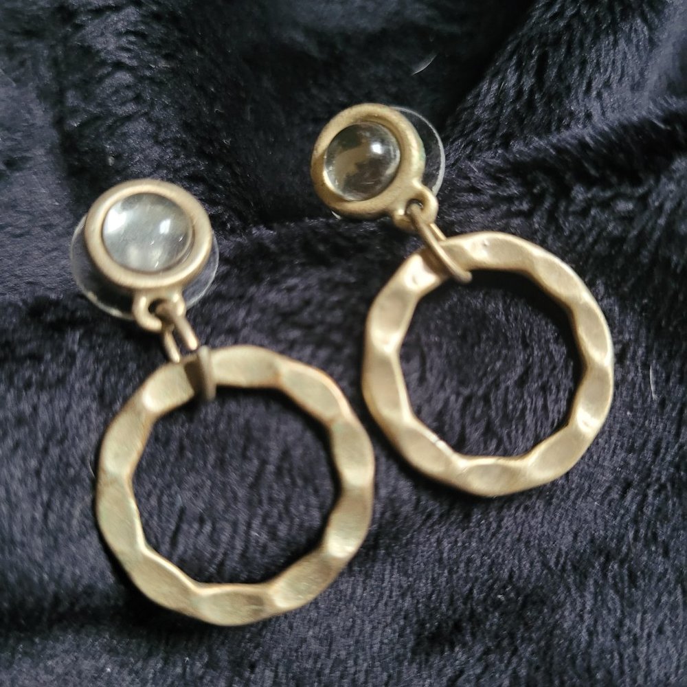 Gold Earrings with clear stone
